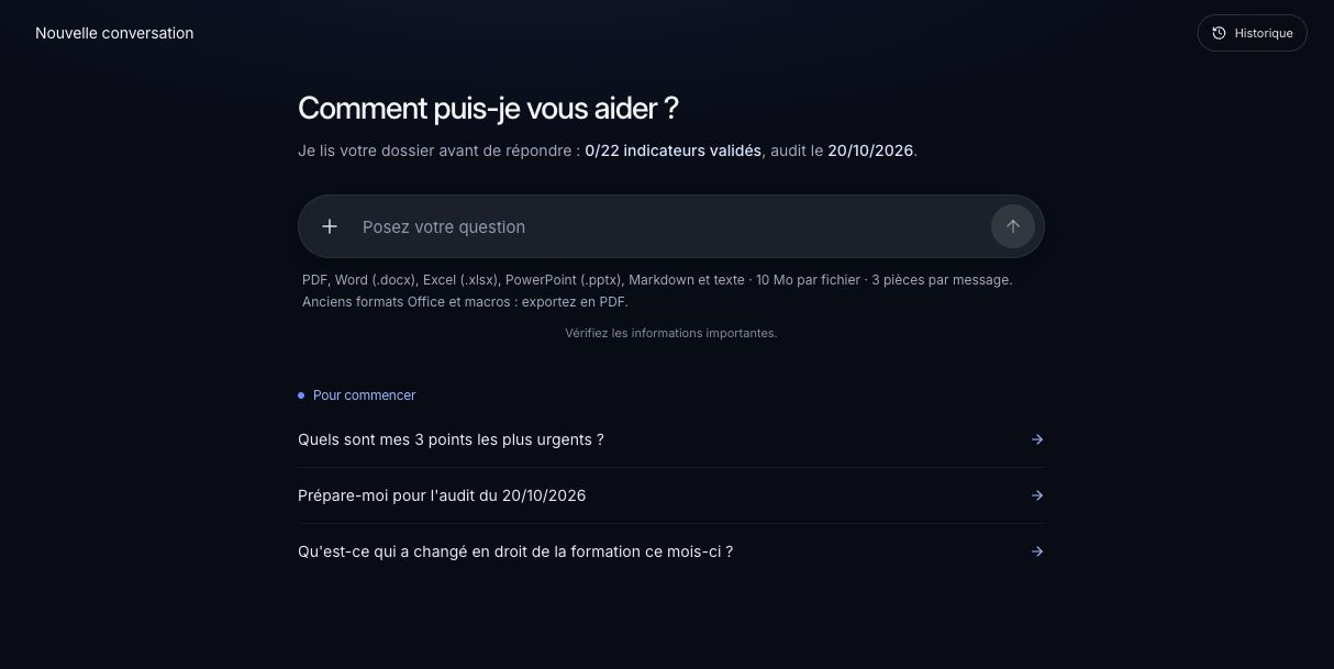 Accueil de l’assistant IA avec question et suggestions.